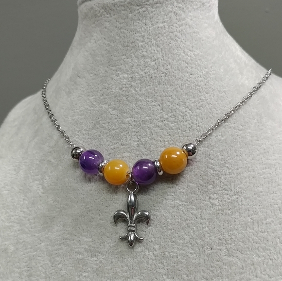 Fleur De Lis Amethyst Jade Bead Necklace Natural Gemstone LSU Purple & Gold NOLA - Picture 10 of 17